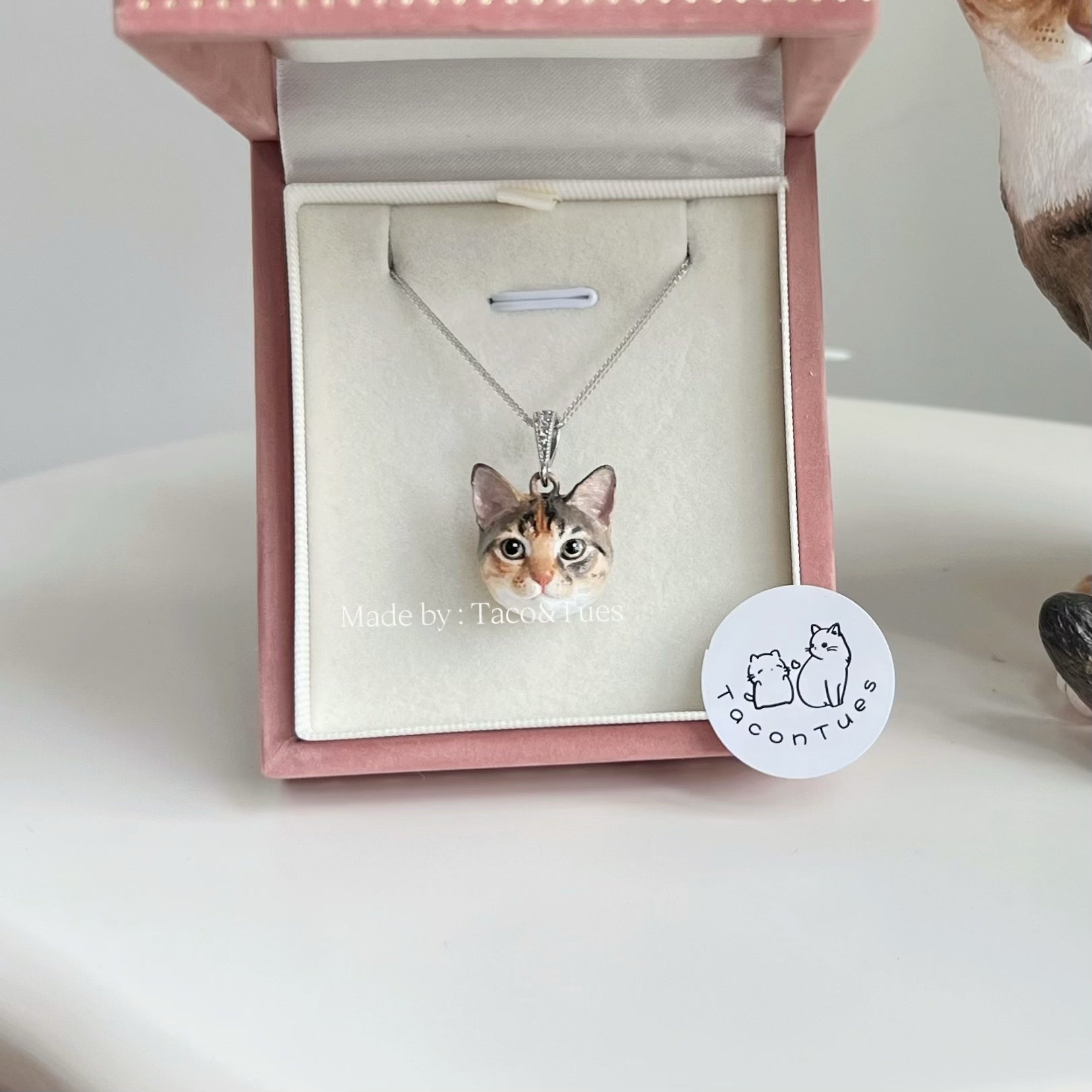 Custom Pet Portrait Necklace | 3D Modeled &amp; Hand-Painted Pet Pendant