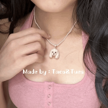 Custom Maltese dog portrait necklace full process: 3D modeling, hand-painting and finished pendant comparison, made by Taco&amp;Tues no AI